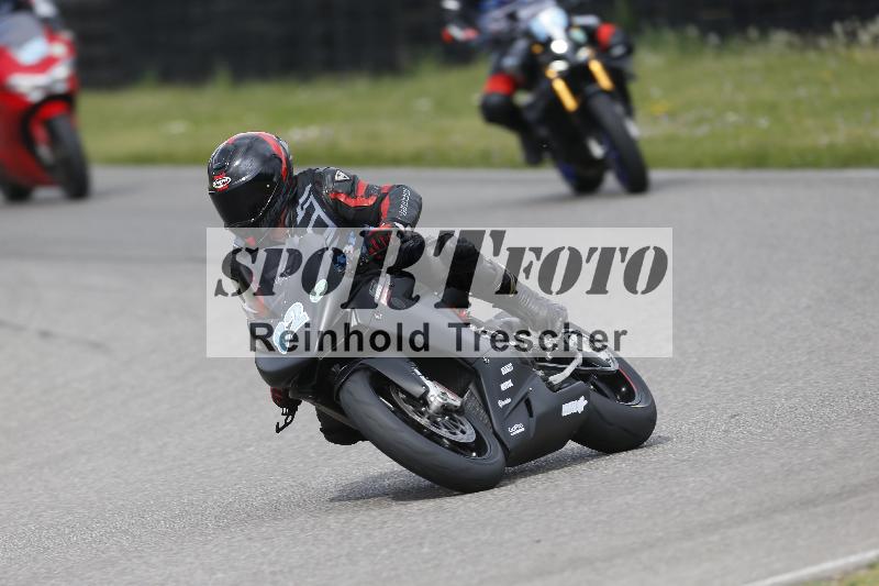 /09 19.04.2026  Caremotion get faster ADR/Gruppe gruen/82